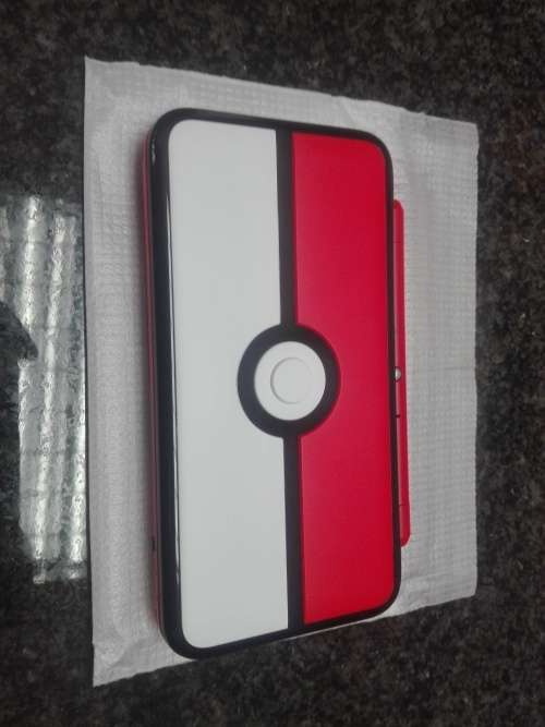Nintendo 2DS XL Pokeball Edition (P)